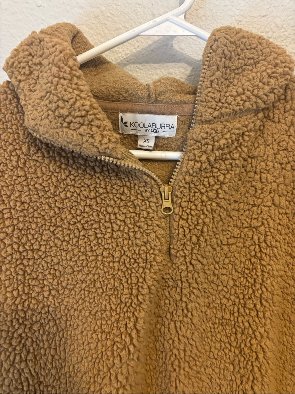 Koolaburra by Ugg Camel Teddy Sherpa Half-Zip Hoodie - Picture 2 of 3
